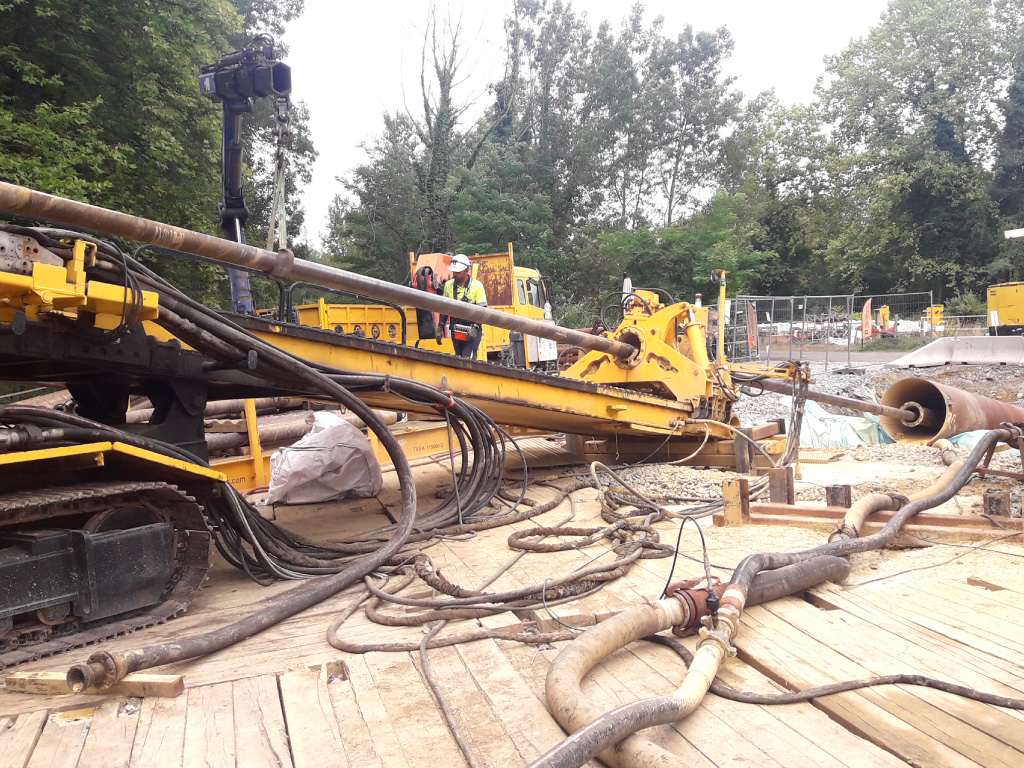 Renovació del gasoducte Mont-Ogenne sota el Gave de Pau Perforació Horitzontal Dirigida sota el Gave de Pau per a la renovació del gasoducte Mont-Ogenne