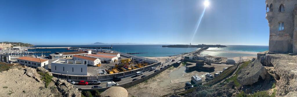 Execució d’un ellaç marí per la instl·lacióde fibra òptica